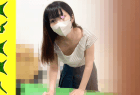 【集荷客胸チラ】小柄美女の胸チラ/まさかのノーブラで胸元から美乳が丸見えでした【パンチラ】