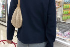 【お買い物中の眺め91_ちっぱいver】ミニスカとロングブーツのエロエロボディを店内で!