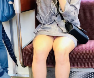 2019夏電車対面047（顔出し期間限定版）超美人JDのピンクパンティ